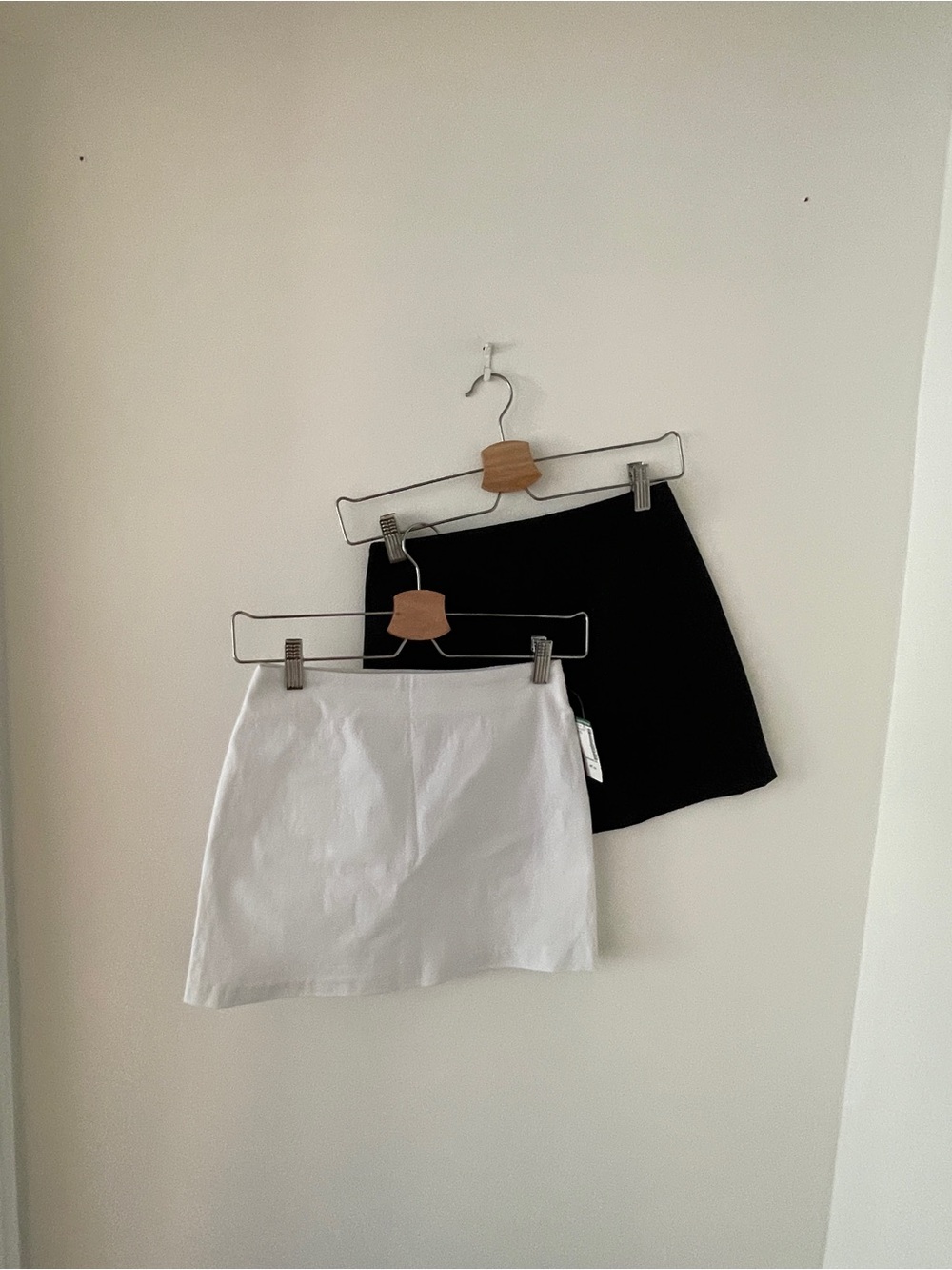 Simons Mini Skirt Duo — Black & White